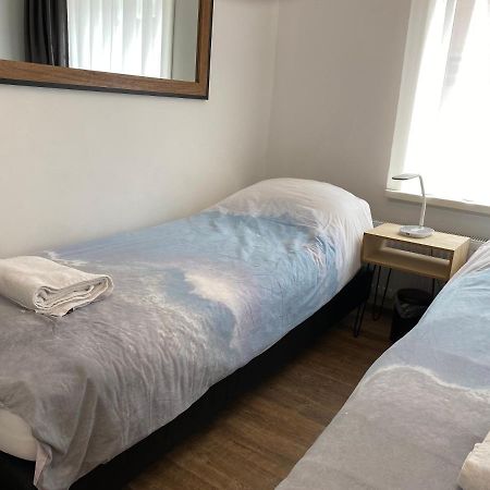 Haagshuisje- Eigen Appartement, Dichtbij Alles, Stijlvol Voorburg Bagian luar foto