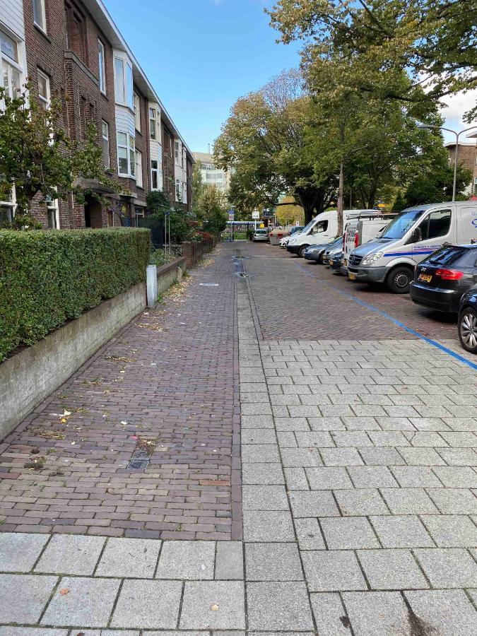 Haagshuisje- Eigen Appartement, Dichtbij Alles, Stijlvol Voorburg Bagian luar foto